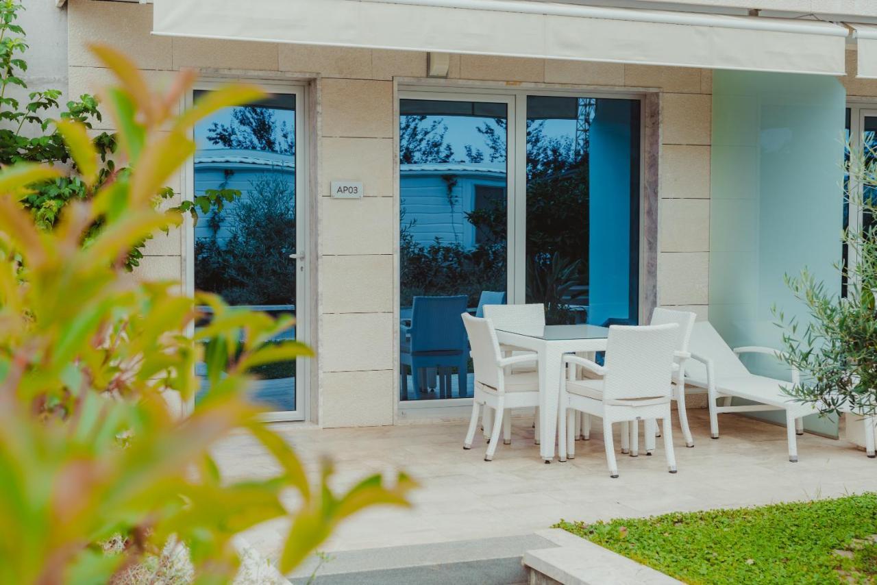 Poseidon Mobile Home Resort Makarska Ngoại thất bức ảnh