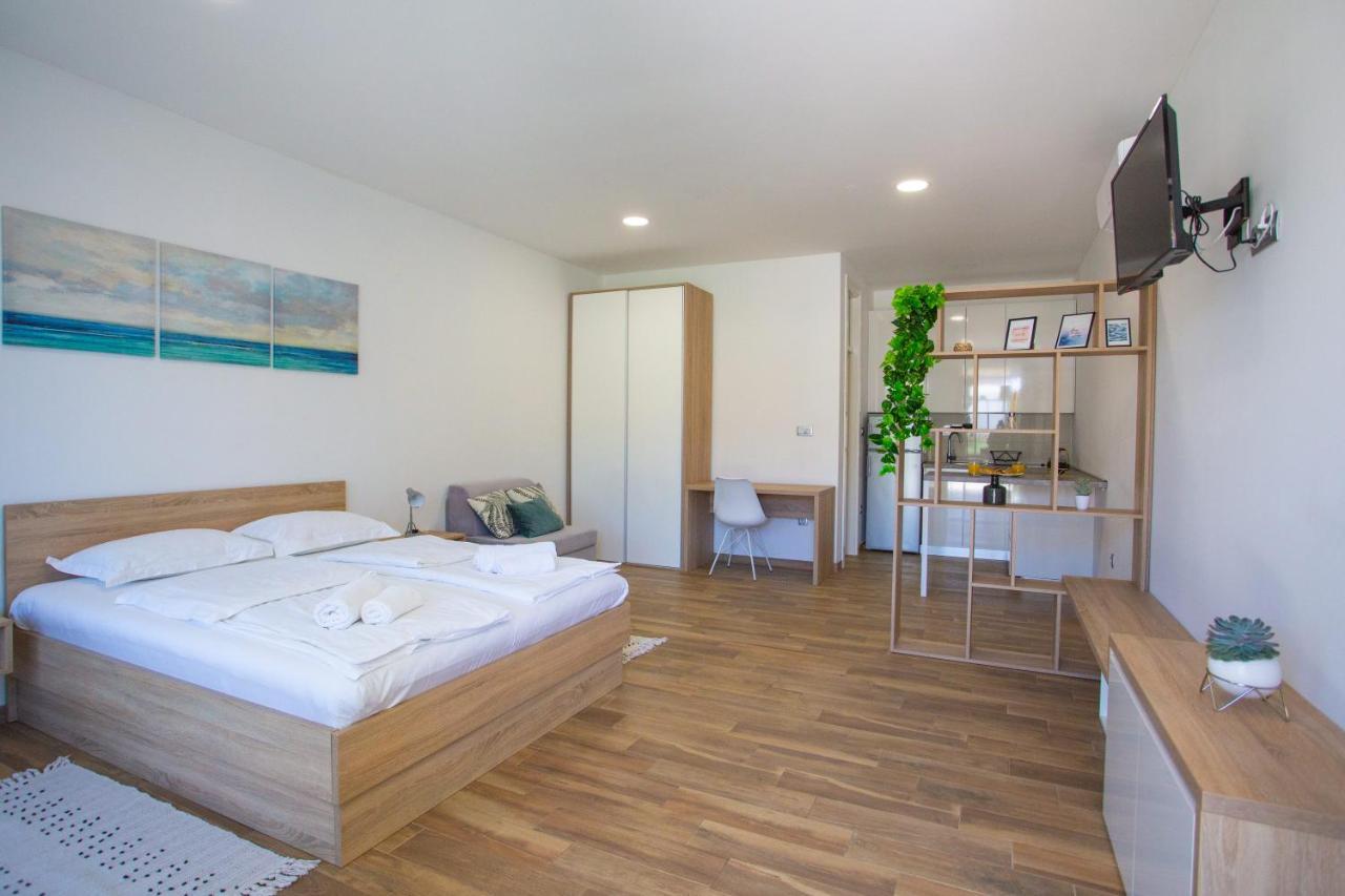 Poseidon Mobile Home Resort Makarska Ngoại thất bức ảnh