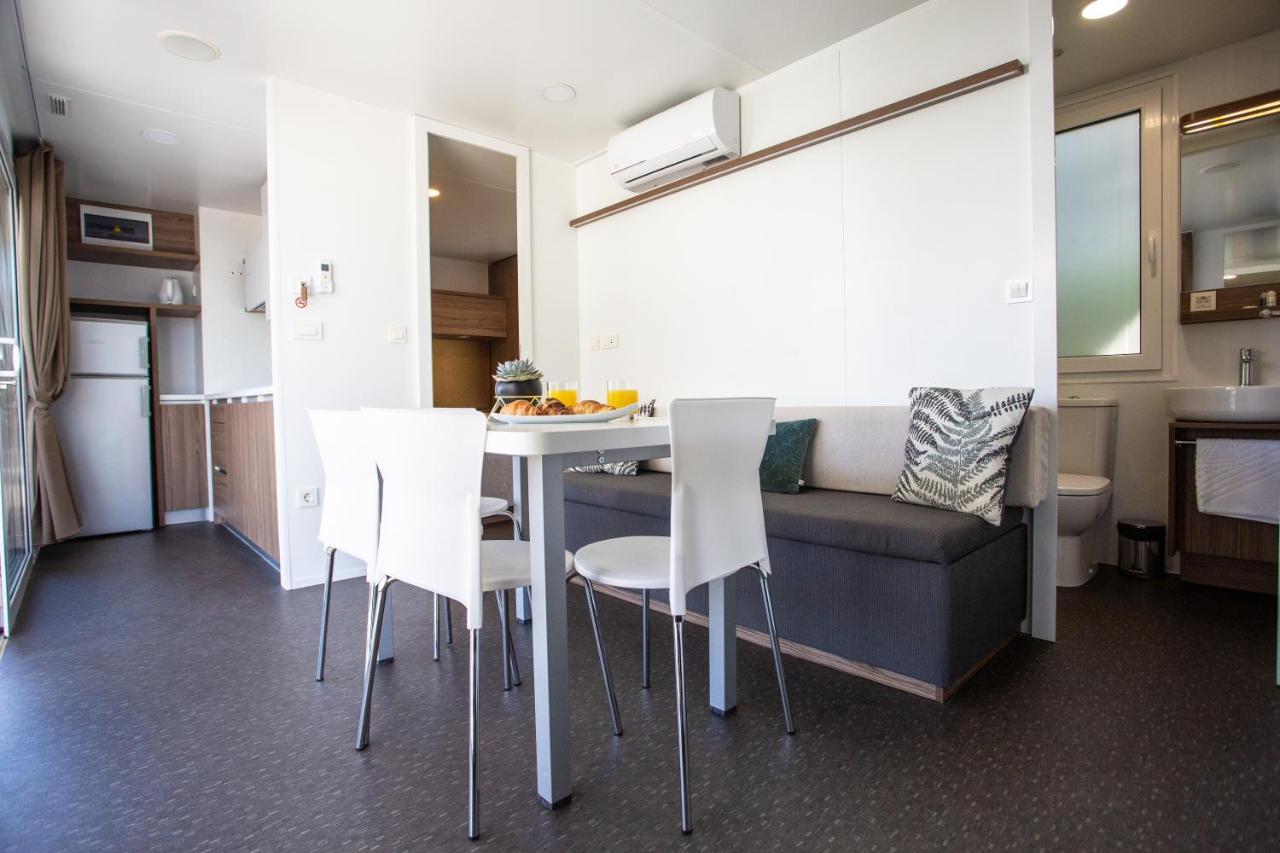 Poseidon Mobile Home Resort Makarska Ngoại thất bức ảnh