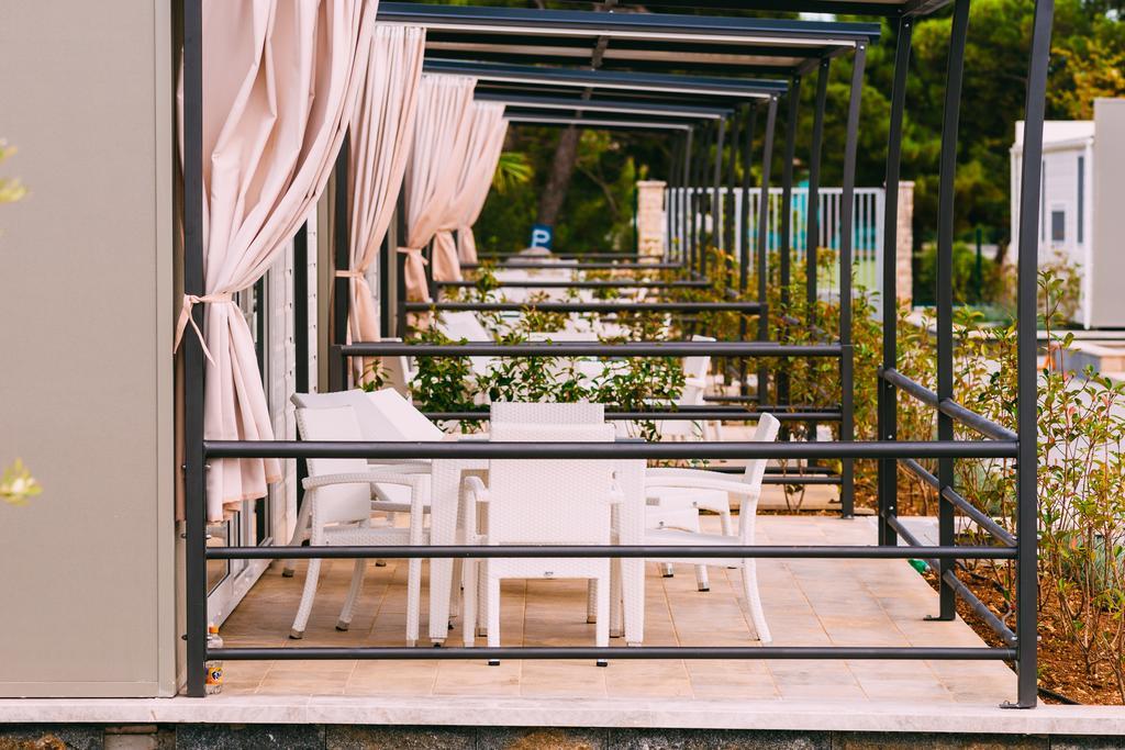 Poseidon Mobile Home Resort Makarska Ngoại thất bức ảnh