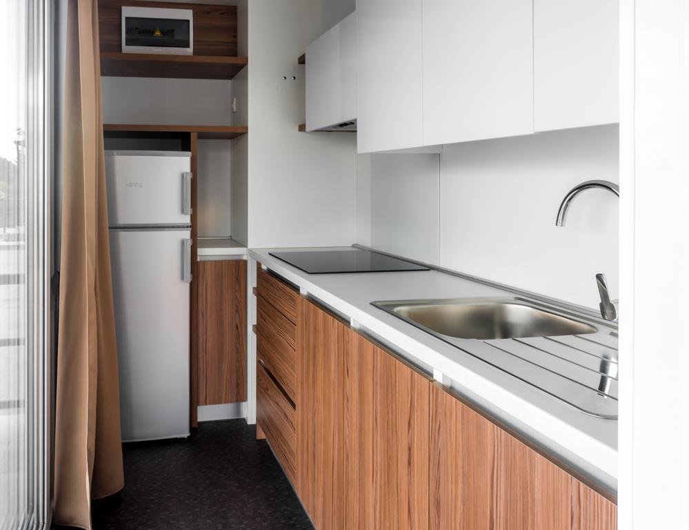 Poseidon Mobile Home Resort Makarska Ngoại thất bức ảnh